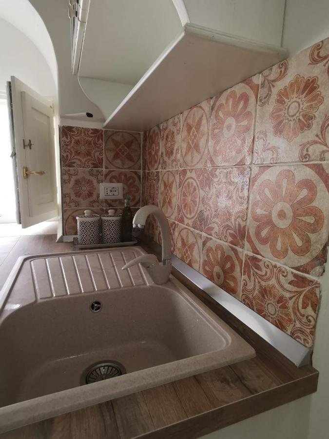 Bed and Breakfast Antica Spezieria Laterza Esterno foto
