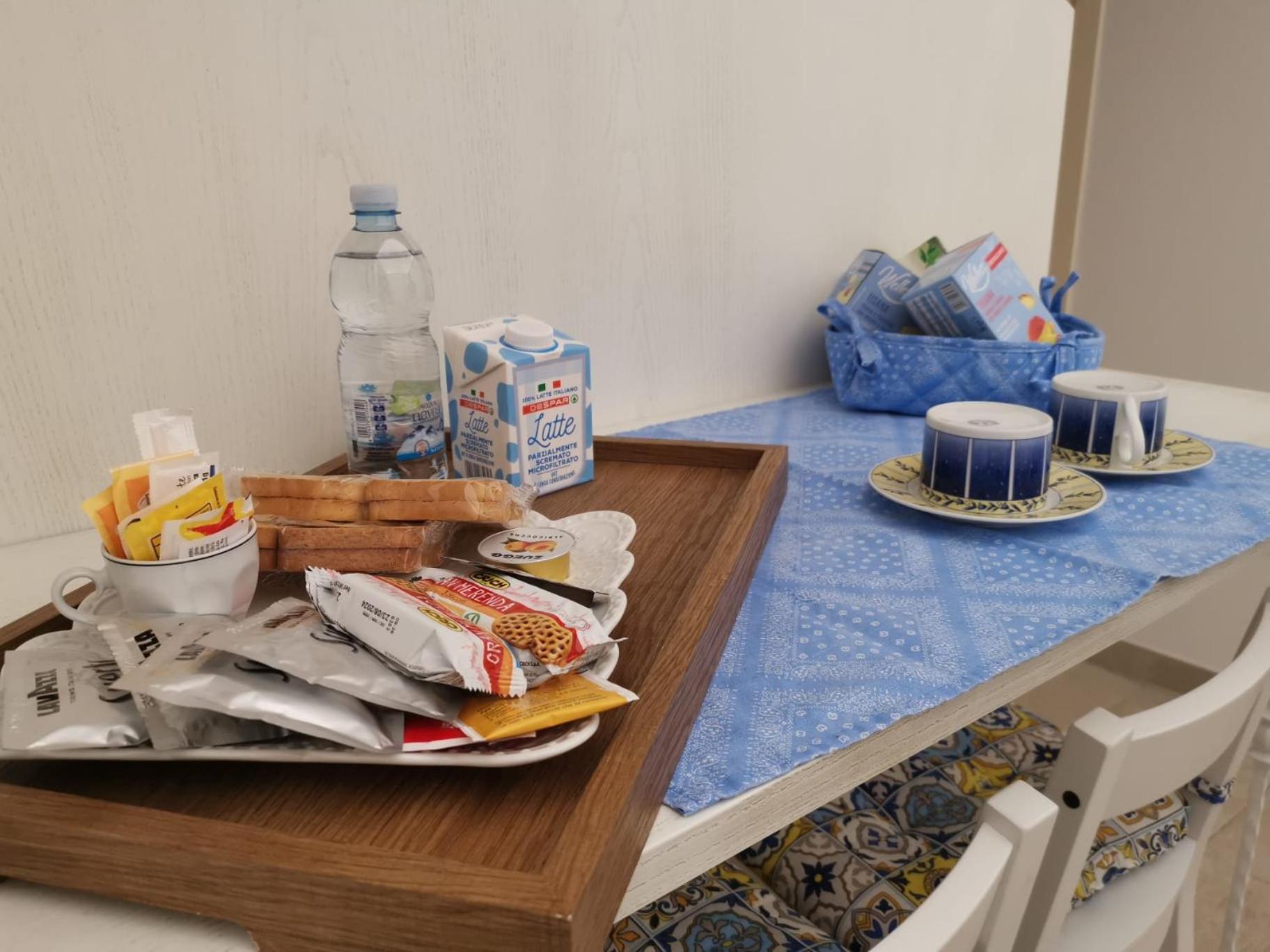 Bed and Breakfast Antica Spezieria Laterza Esterno foto